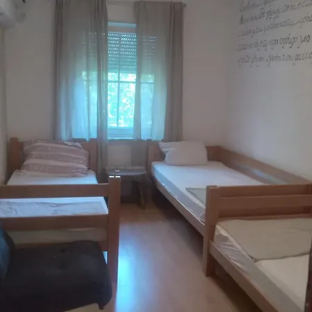 Silva- Sobe I Apartman *