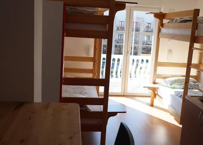 Hostel The Red Door Trebinje