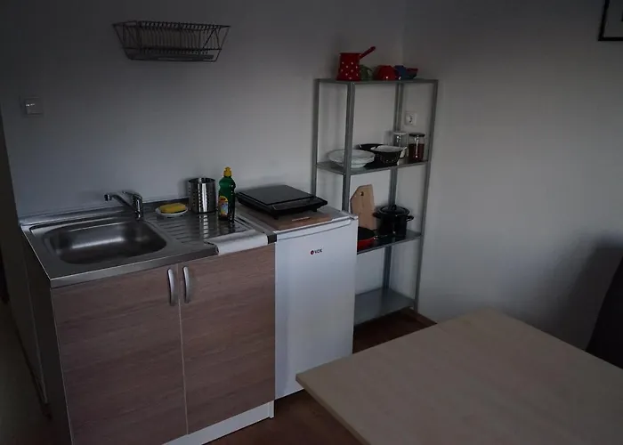 The Red Door Hostel Trebinje